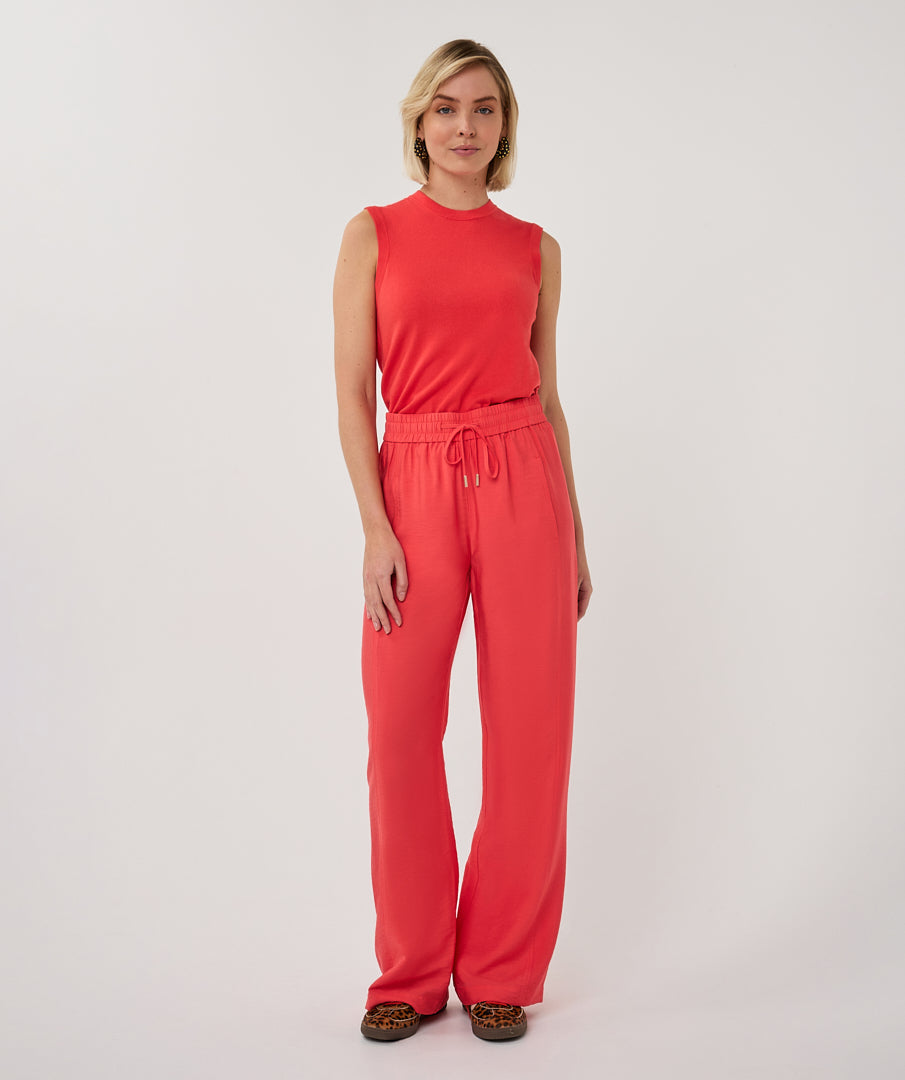 Esqualo Chili Red Trousers