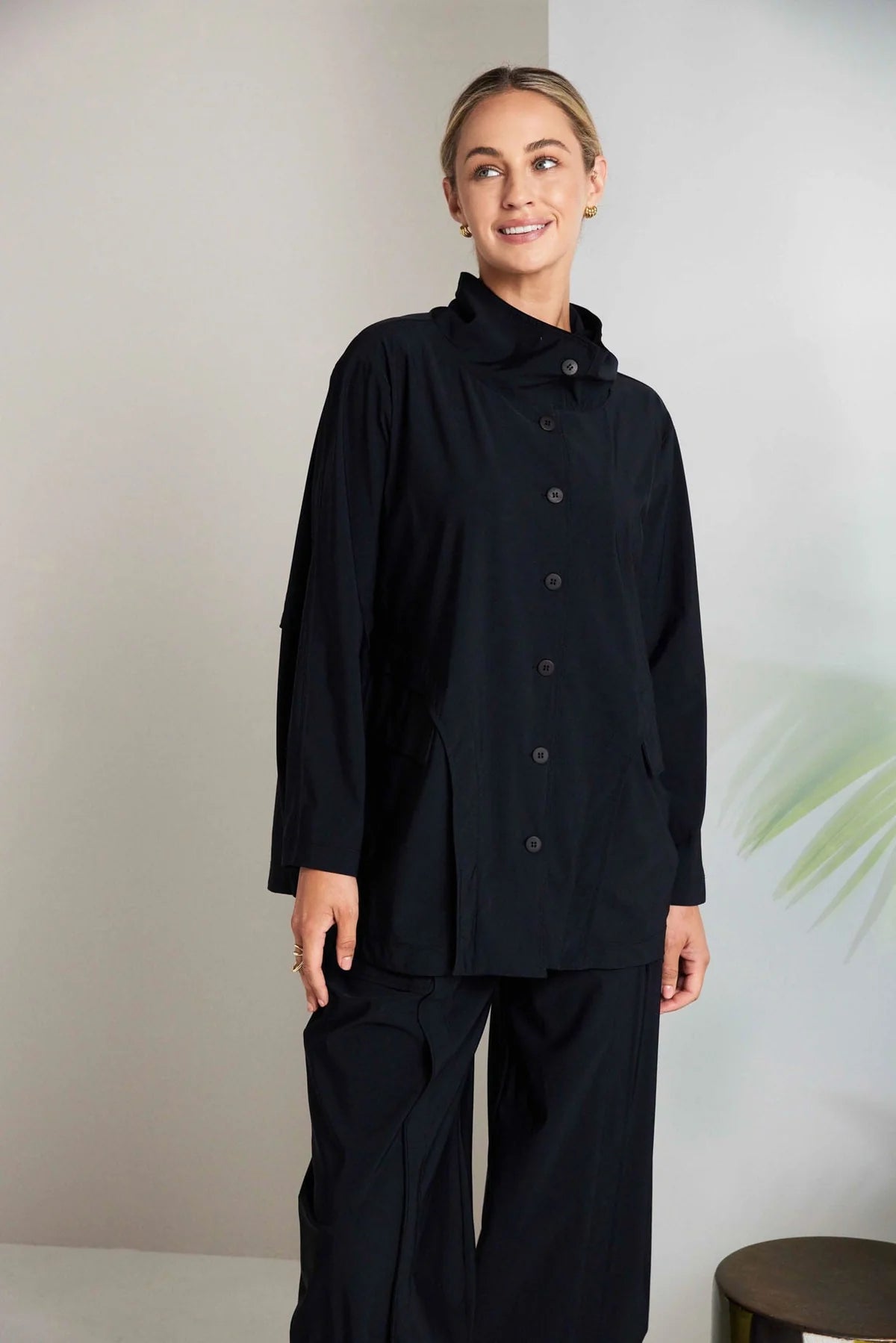 Naya Black Baloon Shape Trouser With Curved Panel Front And Pocket Detail