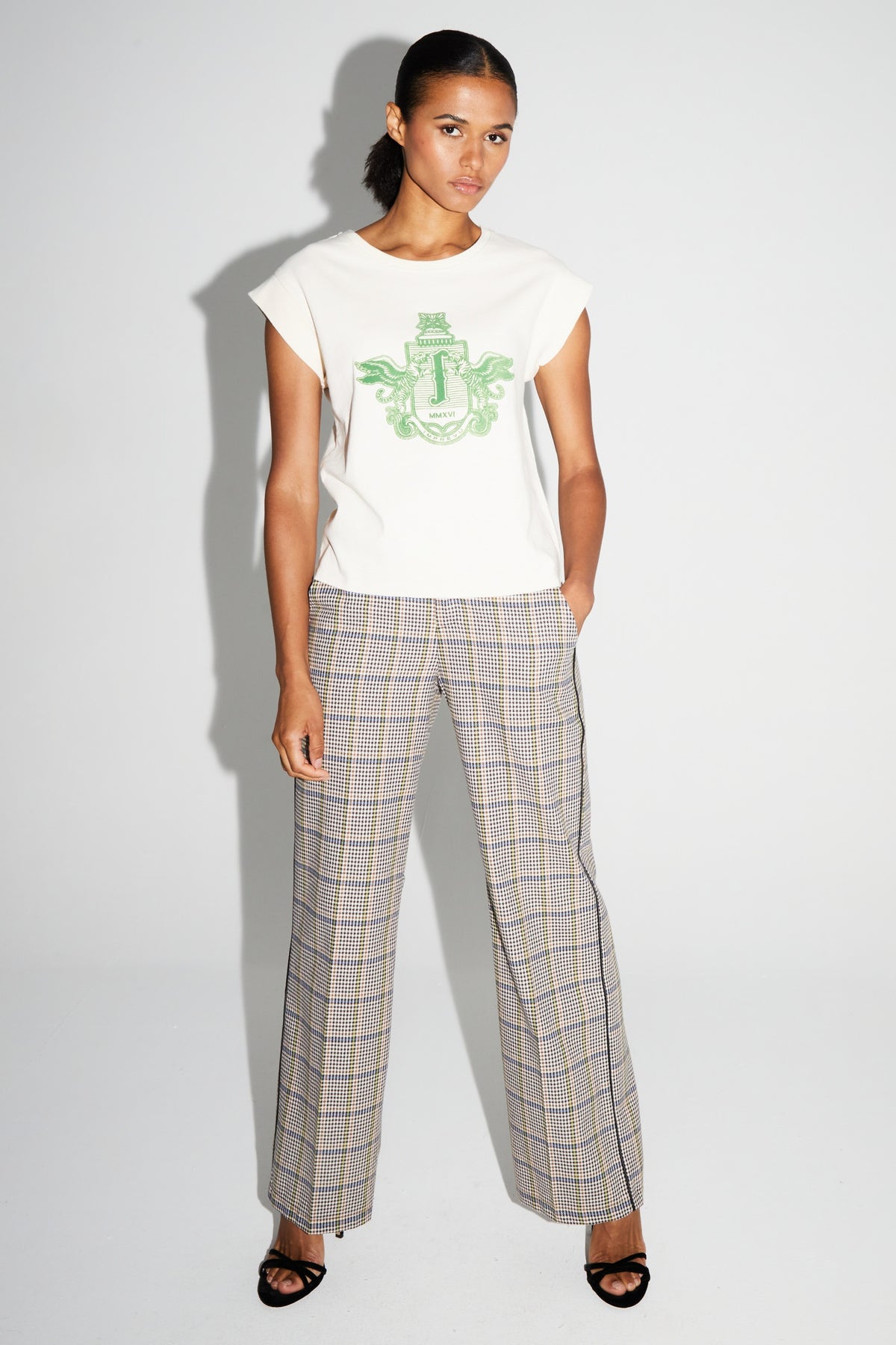 IMPREVU J Cream/Bright Green Tshirt