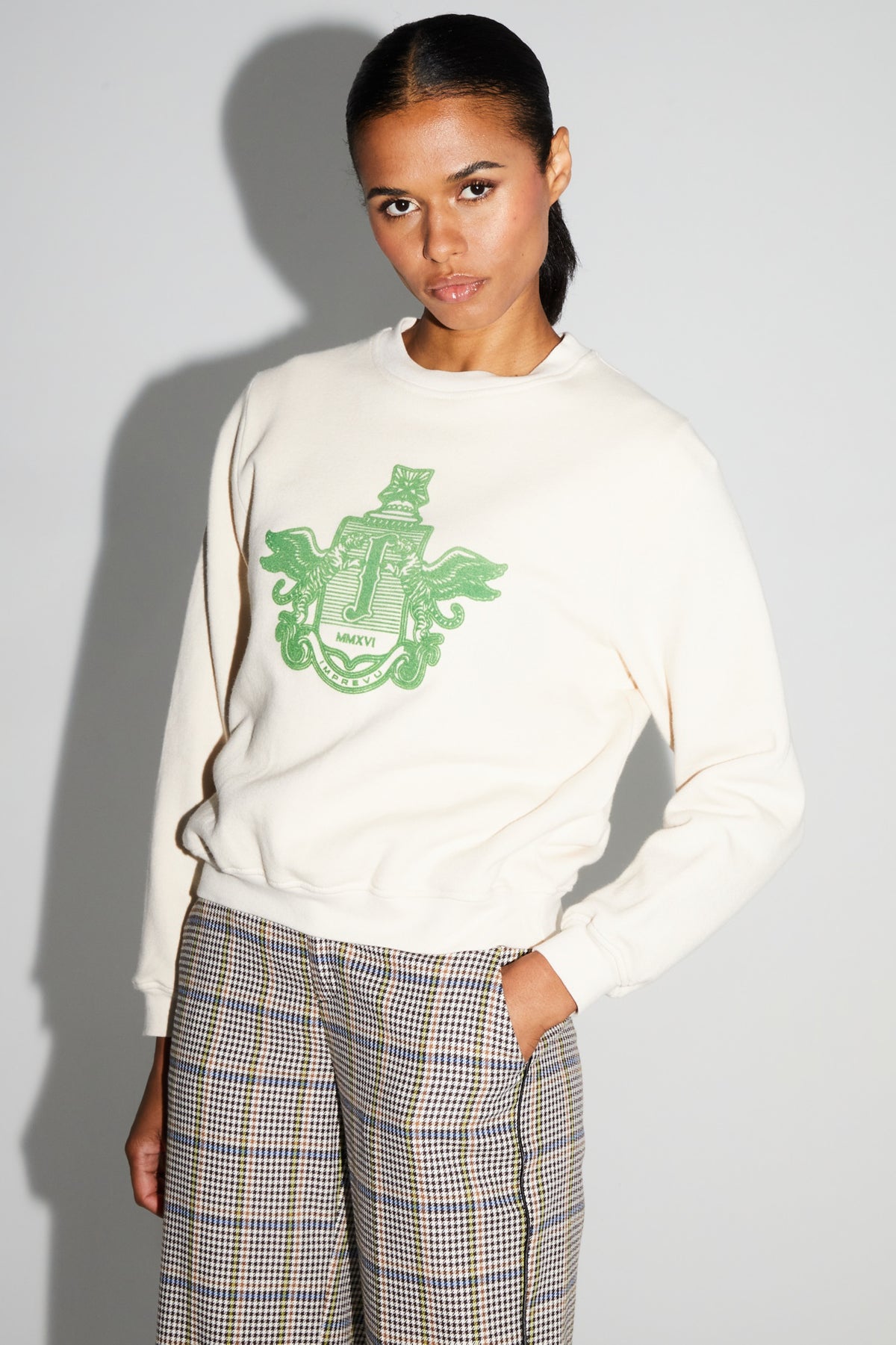 IMPREVU Off White/Bright Green Decorative Sweatshirt
