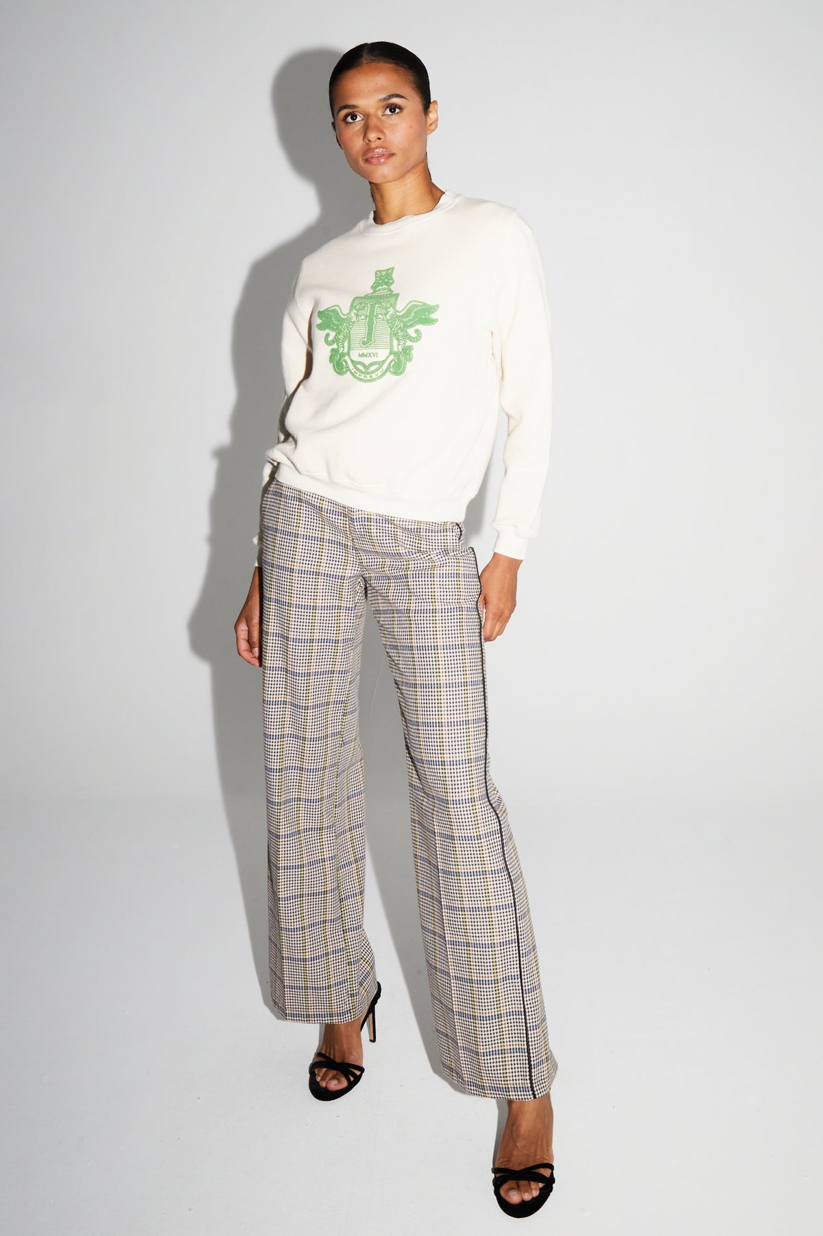 IMPREVU Off White/Bright Green Decorative Sweatshirt