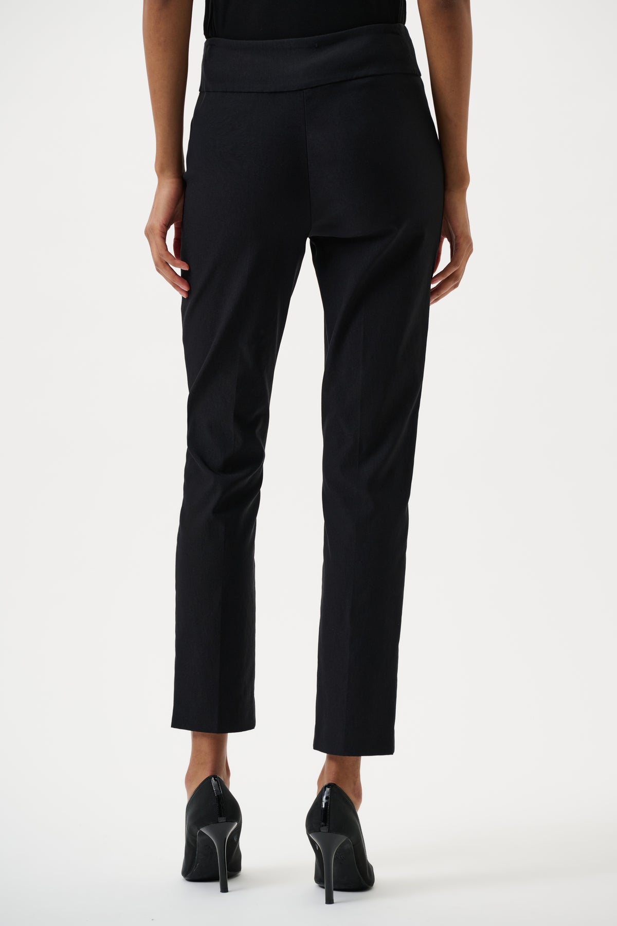 Joseph Ribkoff Essential Black Classic Slim Pant