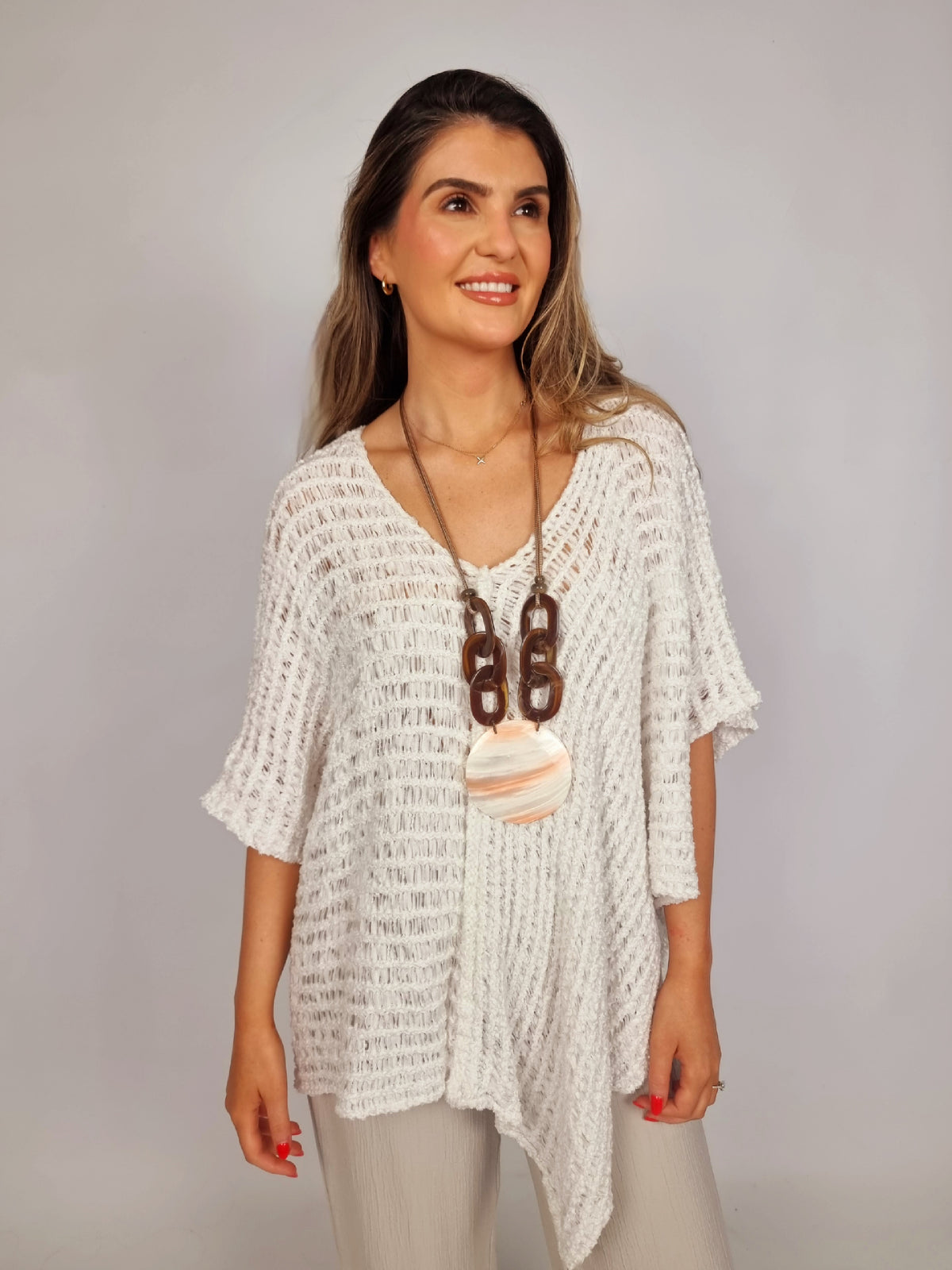 Naya White V-Neck Square Knit