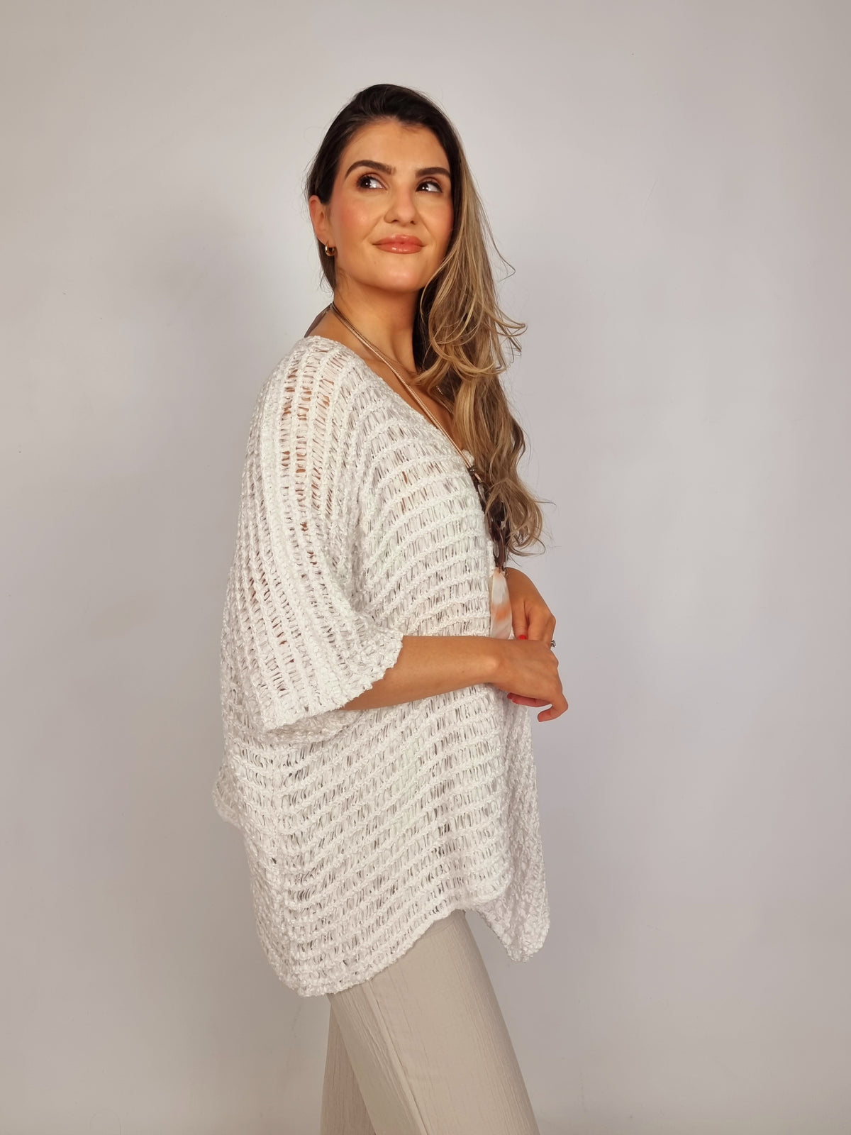 Naya White V-Neck Square Knit