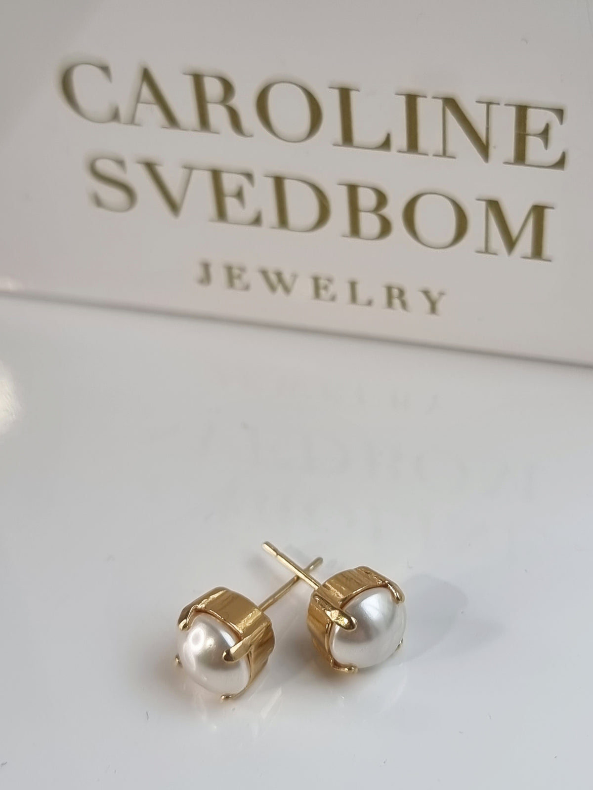 Caroline Svedbom Classic Stud Earrings - Gold Pearl