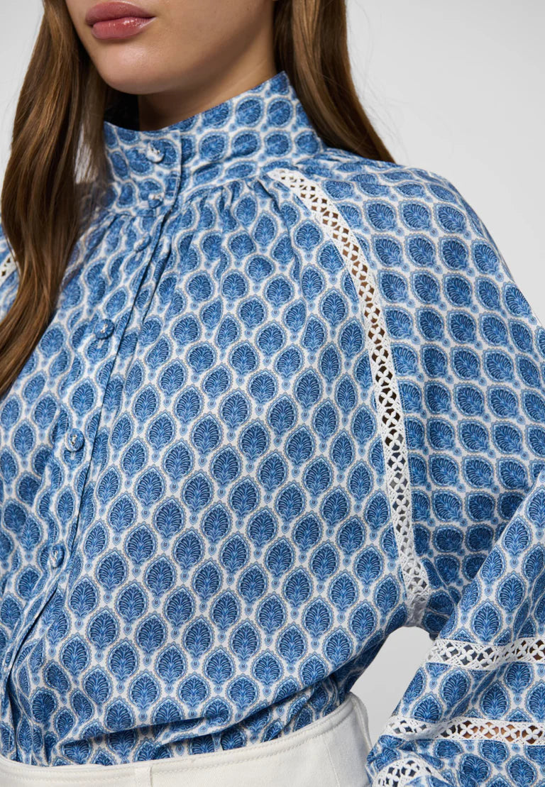 Dea Kudibal Nita Herberia Ocean Blouse With Stand Collar