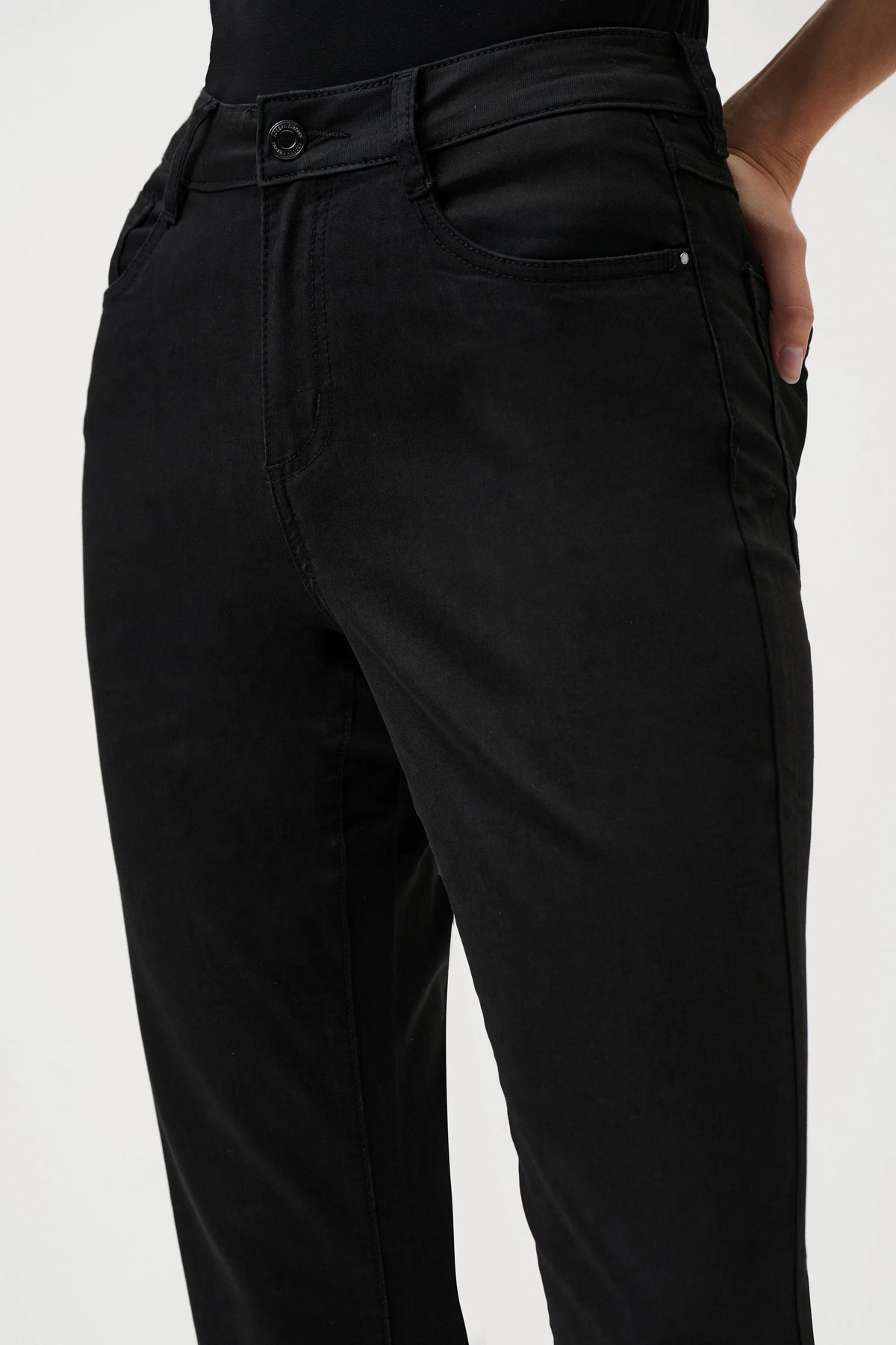 Joseph Ribkoff Black Brooke | Classic Bootcut Stretch Jeans