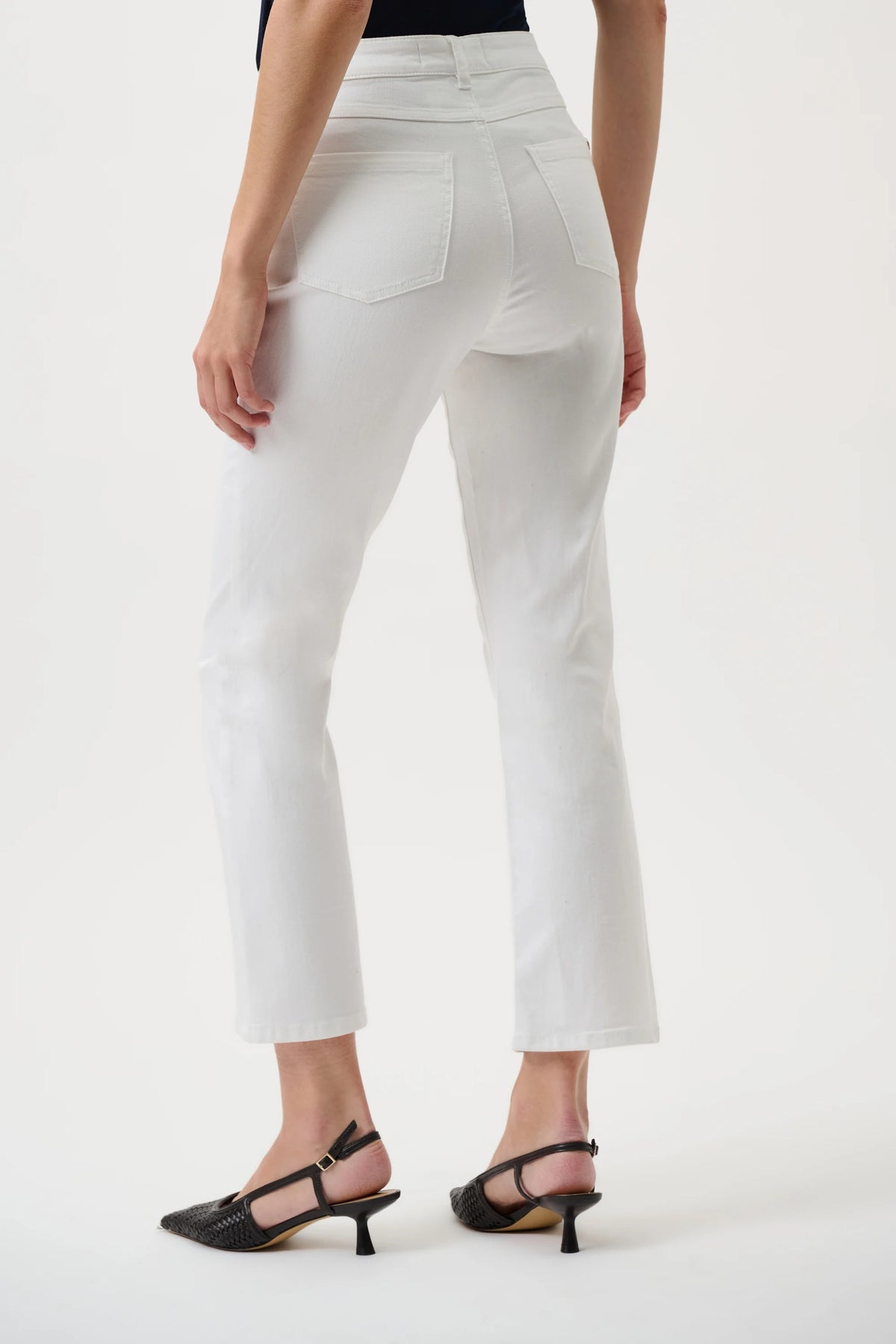 Joseph Ribkoff White Margot | Classic Straight Leg Stretch Jeans