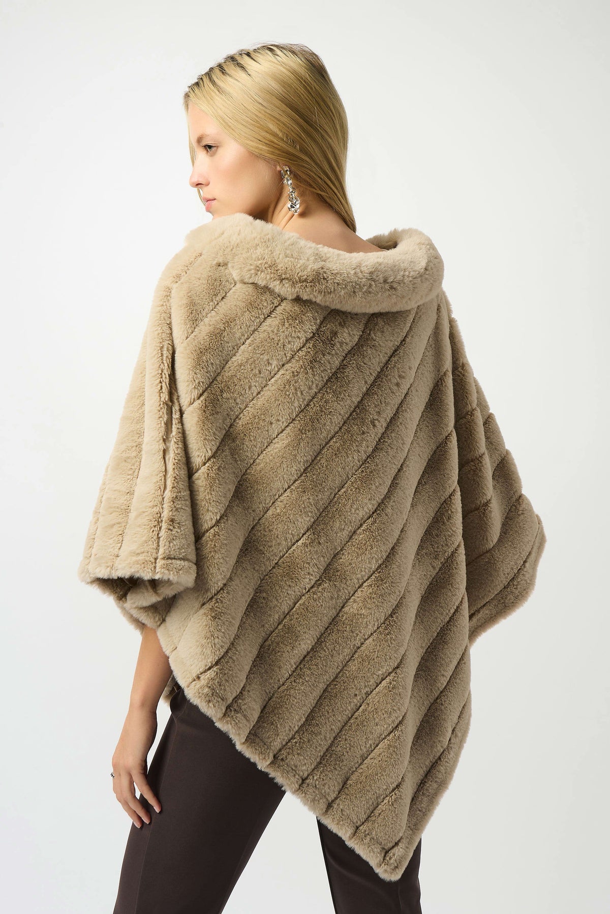Joseph Ribkoff Champagne Faux Fur Textured Stripe Poncho