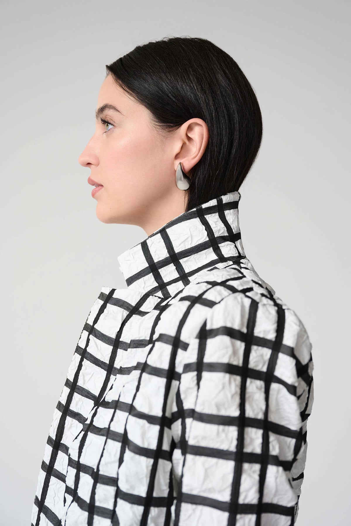 Joseph Ribkoff Off White/Black Jacquard Plaid Print Boxy Blazer With Notched Collar