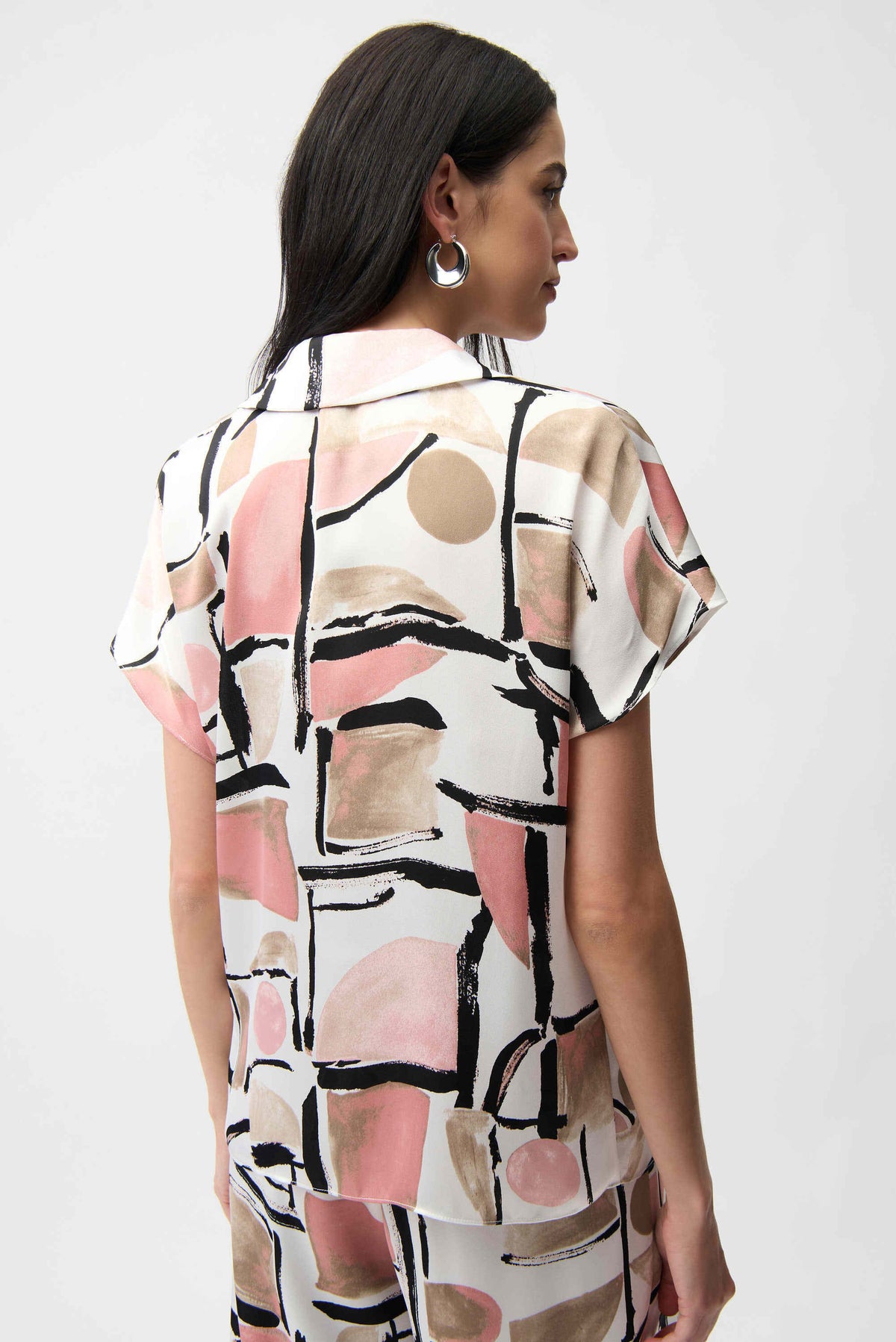 Joseph Ribkoff Vanilla/Multi Recycled Satin Abstract Print Boxy Top With V-neckline