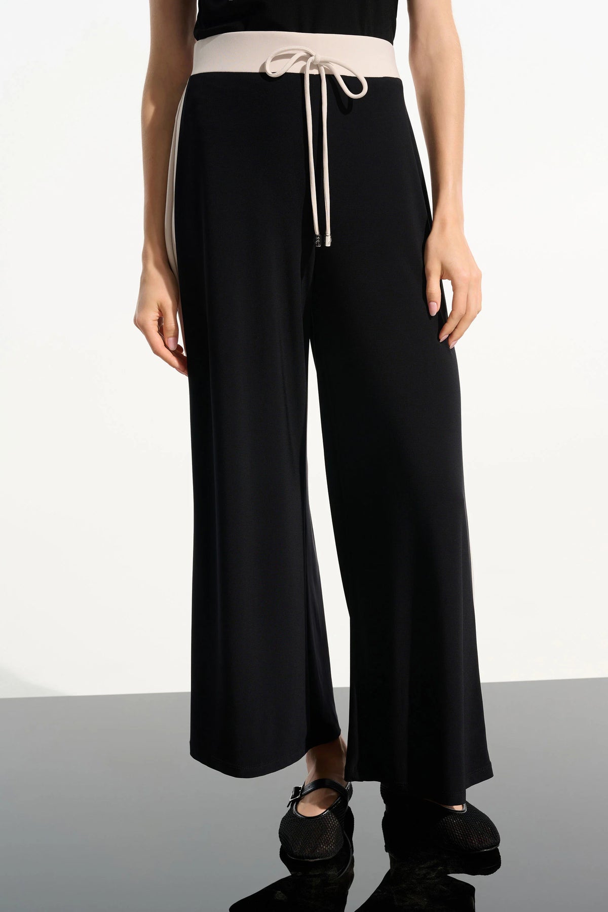 Joseph Ribkoff Black/Moonstone Silky Knit Color Block Wide Leg Pull-On Pants