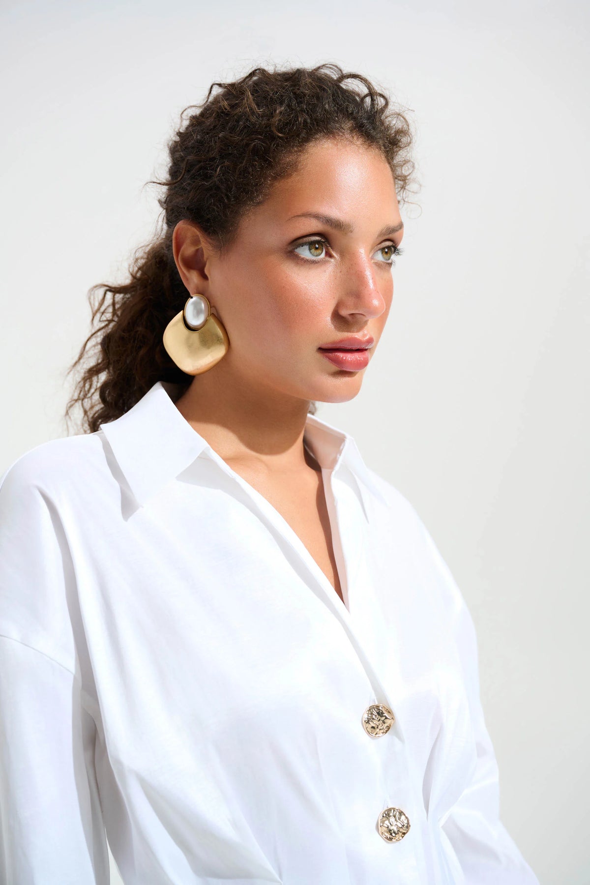 Joseph Ribkoff Vanilla Signature | Stretch Taffeta Fit And Flare Blouse With Chain Link Button Cuffs