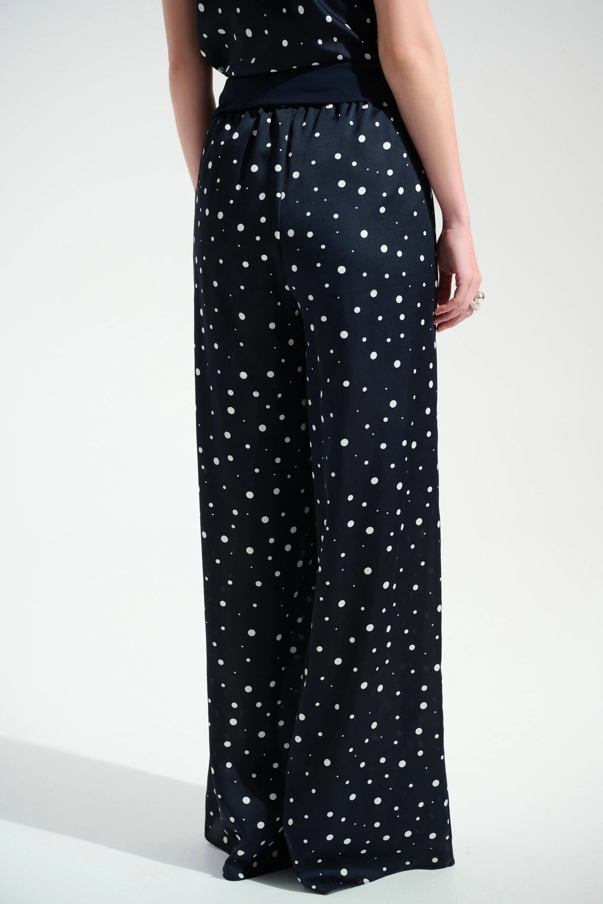 Joseph Ribkoff Midnight Blue/Vanilla Signature Satin Dot Print Wide Leg Pants With Contrast Sash