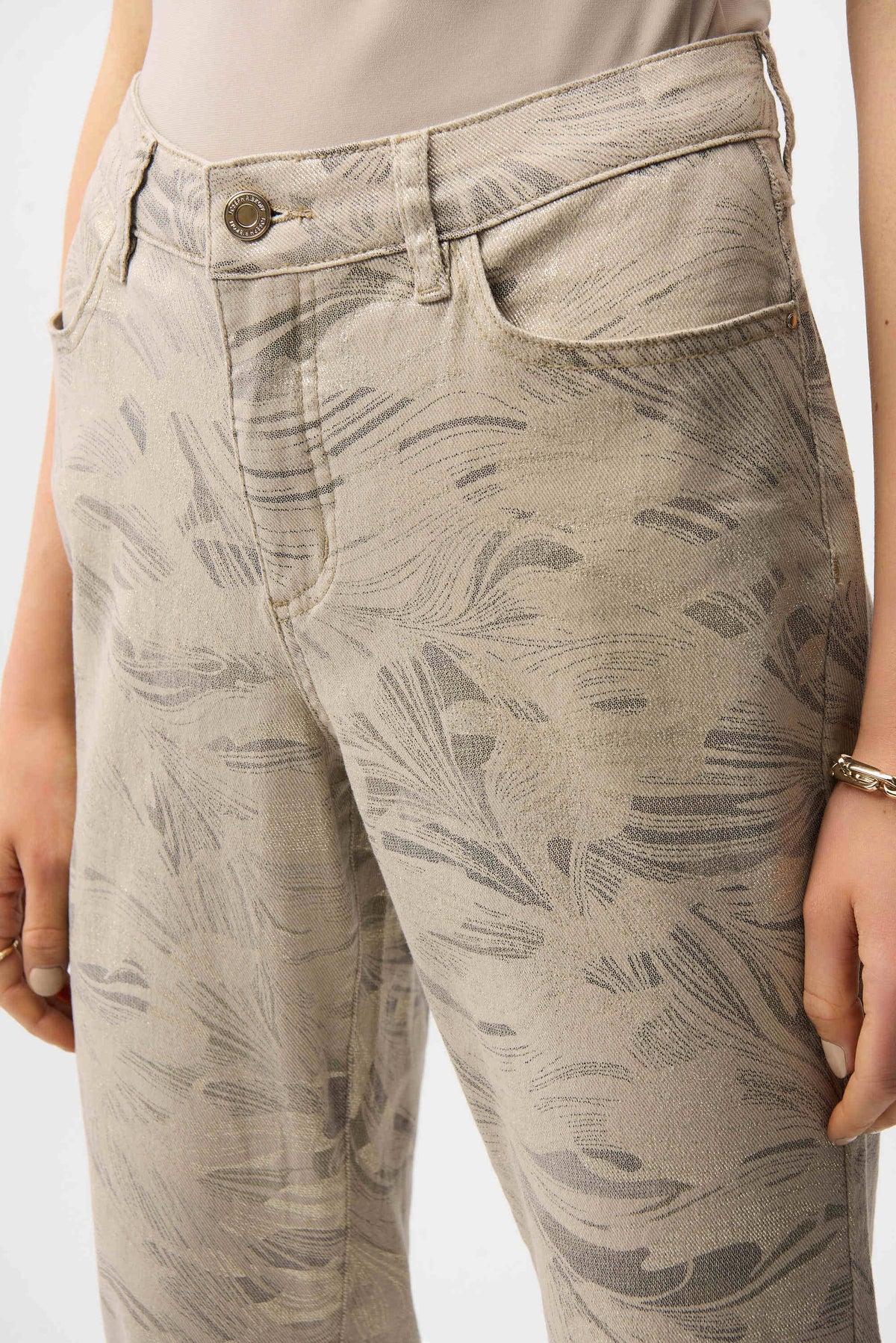 Joseph Ribkoff Taupe/Gold Metallic Abstract Print Slim Crop Jeans