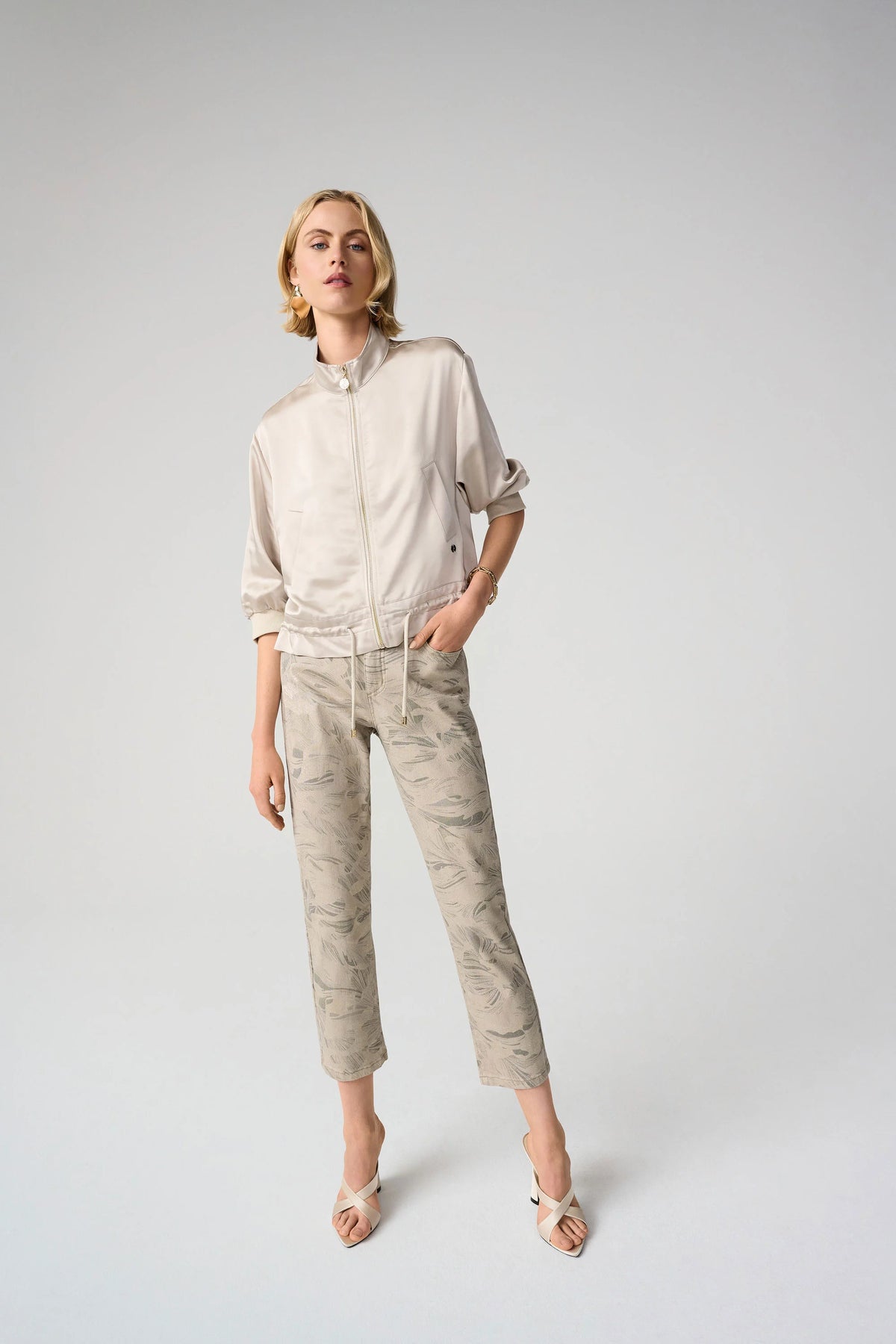 Joseph Ribkoff Taupe/Gold Metallic Abstract Print Slim Crop Jeans