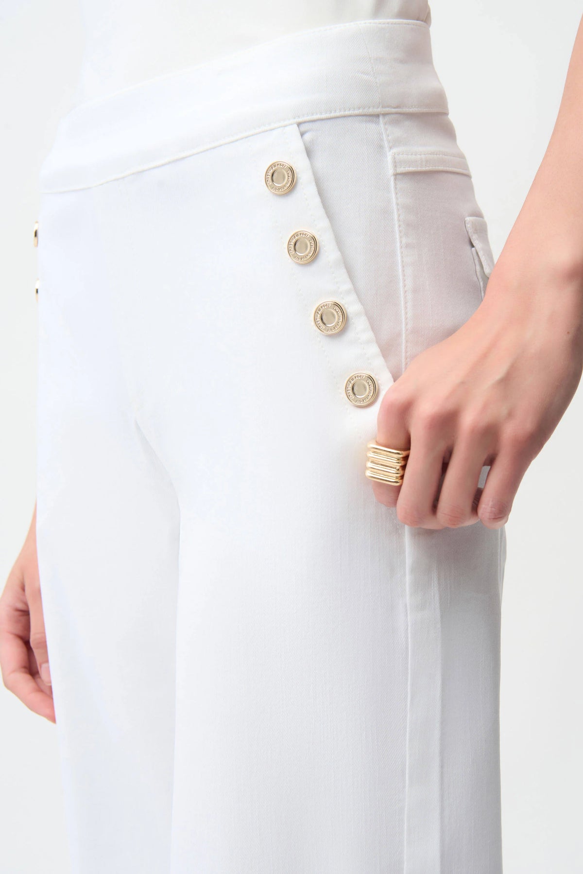 Joseph Ribkoff White Wide Leg Pull-On Jeans