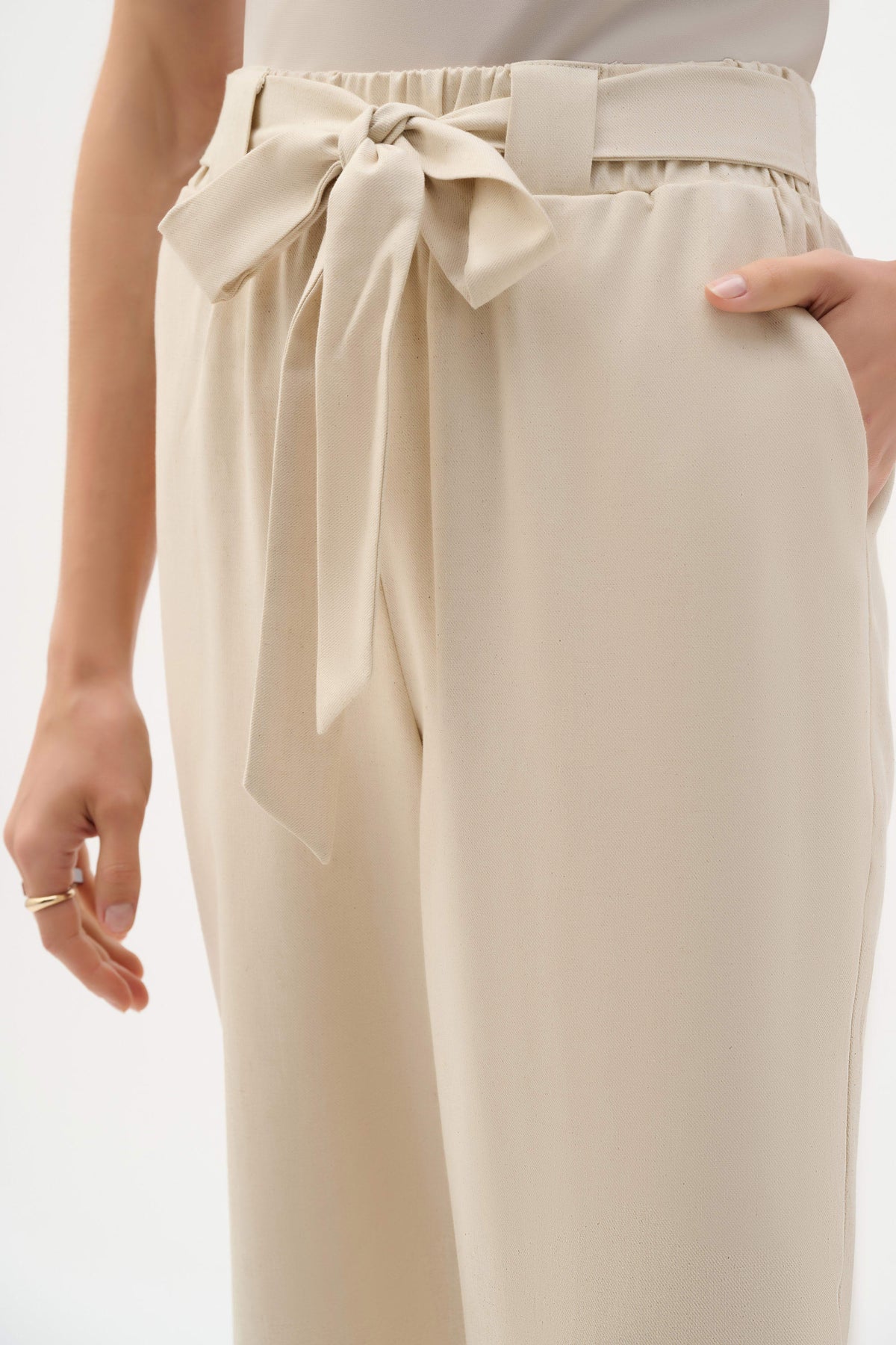 Joseph Ribkoff Natural Linen Woven Pull-On Wide Leg Pants
