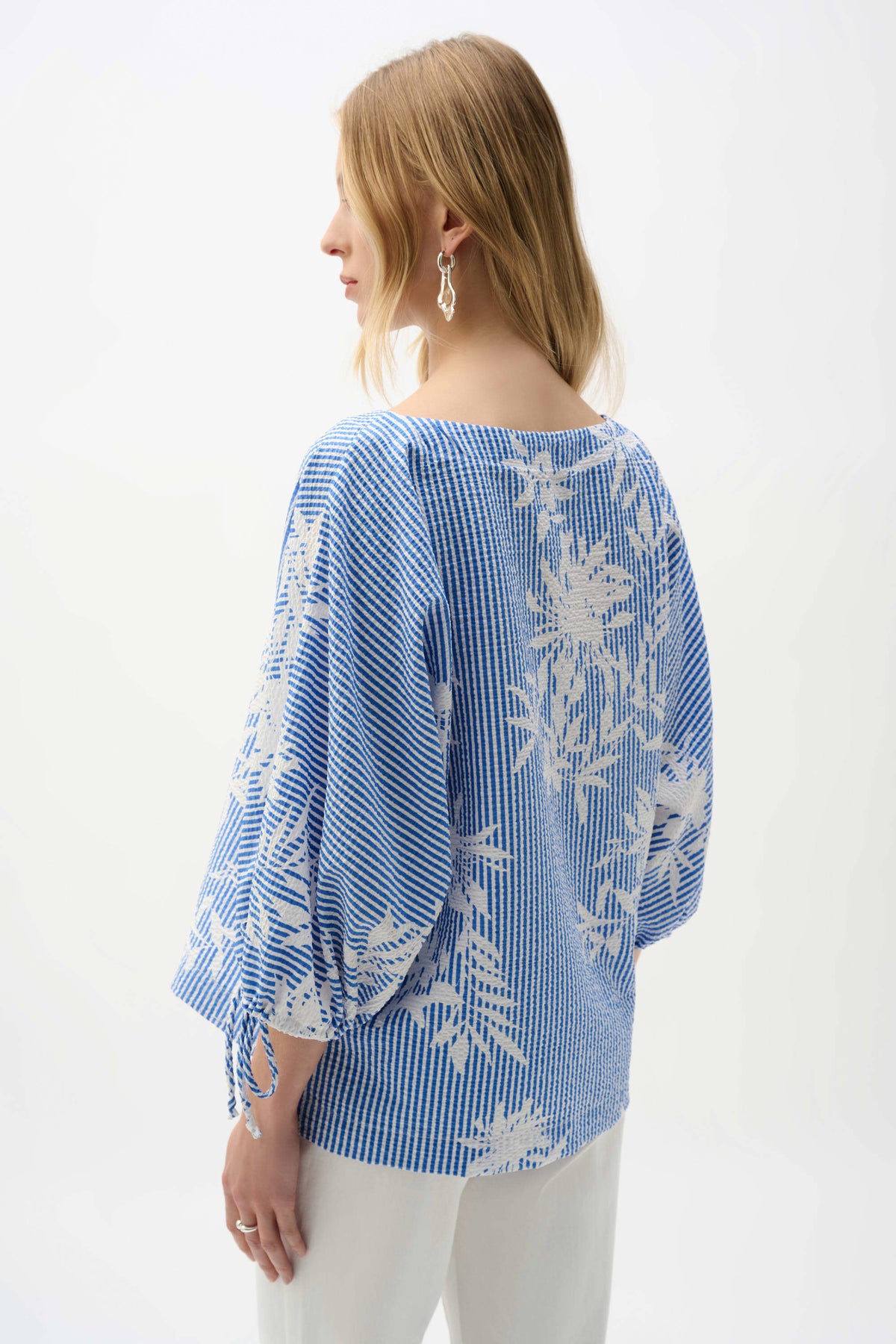 Joseph Ribkoff Vanilla/Blue Woven Seersucker Floral Print Trapeze Top