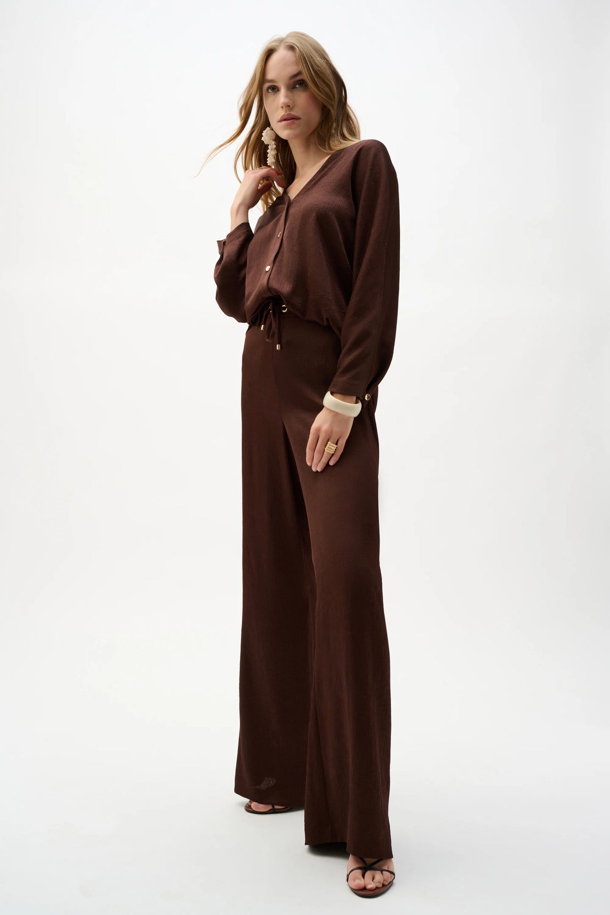 Joseph Ribkoff Mahogany Crushed Satin Wide Leg Pull-On Pants With Drawstring