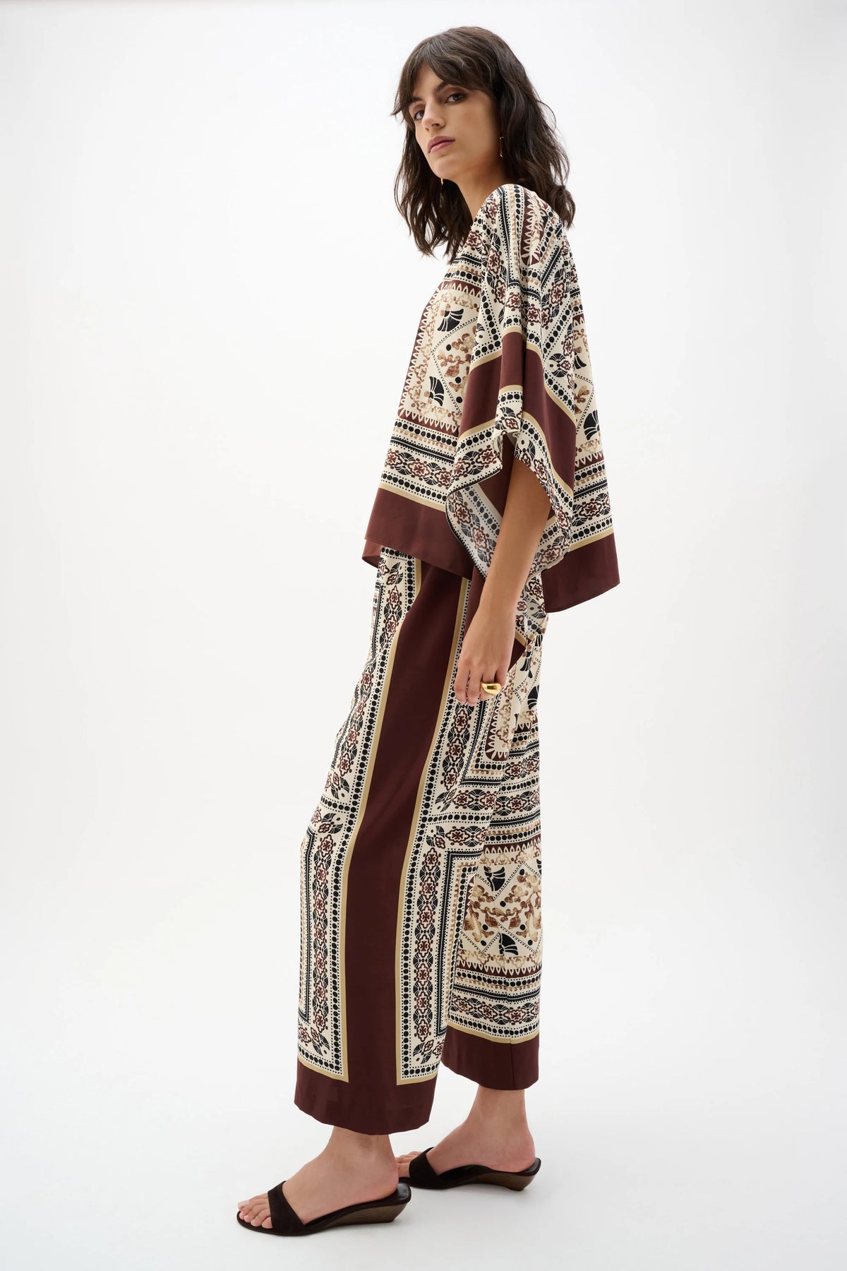 Joseph Ribkoff Beige/Multi Scarf Print Wide-Leg Pull-On Pants