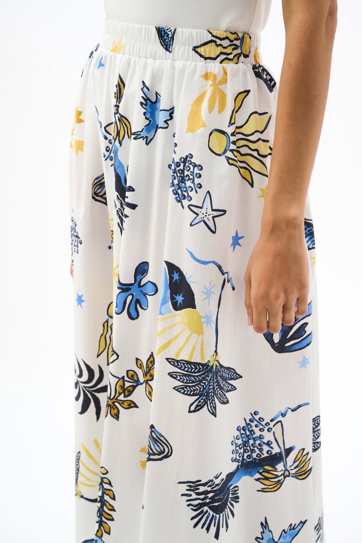 Joseph Ribkoff Vanilla/Multi Tropical Stretch Poplin A-Line Skirt
