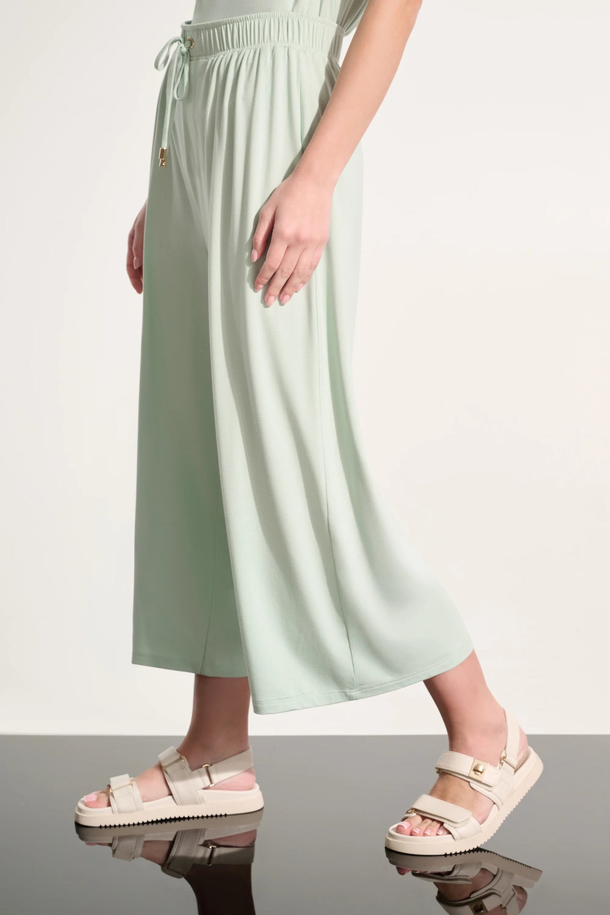 Joseph Ribkoff Pistachio Jersey Pull-On Culotte Pant With Tie Waist