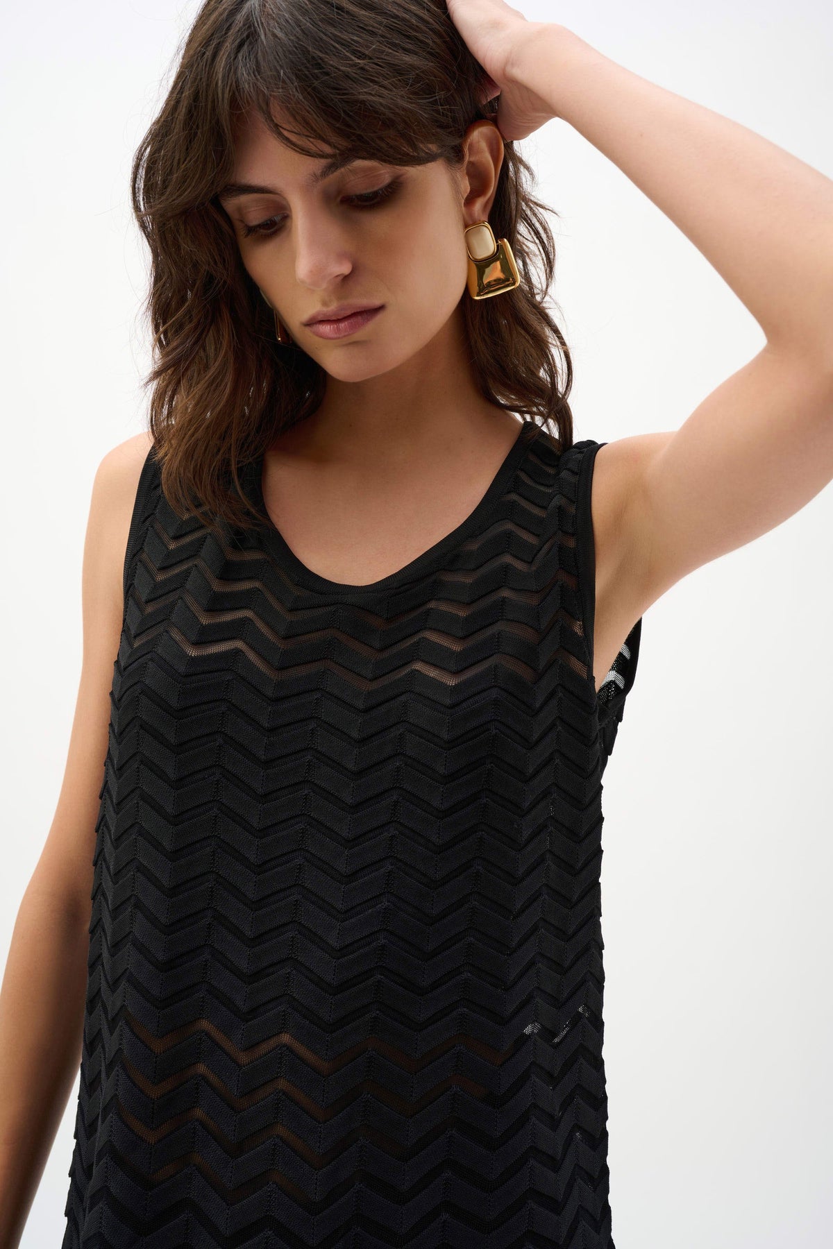 Joseph Ribkoff Black Viscose Jacquard Knit Chevron Stitch Relaxed Tunic Top