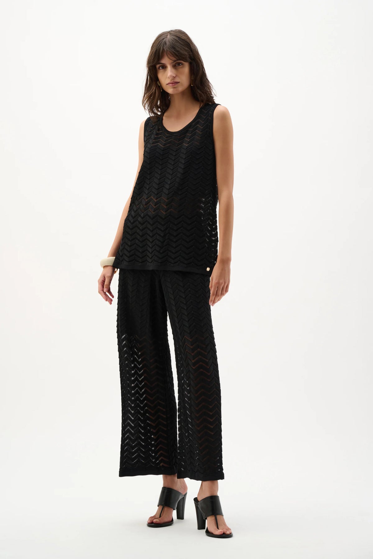 Joseph Ribkoff Black Viscose Jacquard Knit Chevron Stitch Culotte Pants