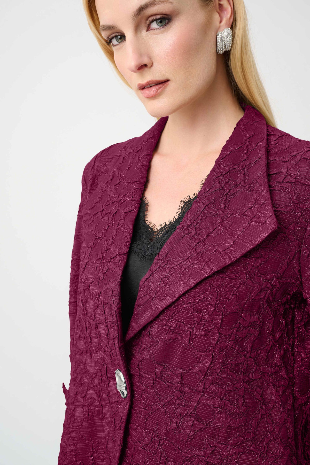 Joseph Ribkoff Berry Burst Signature | Lurex Textured Jacquard Lapel-Collar Trapeze Jacket