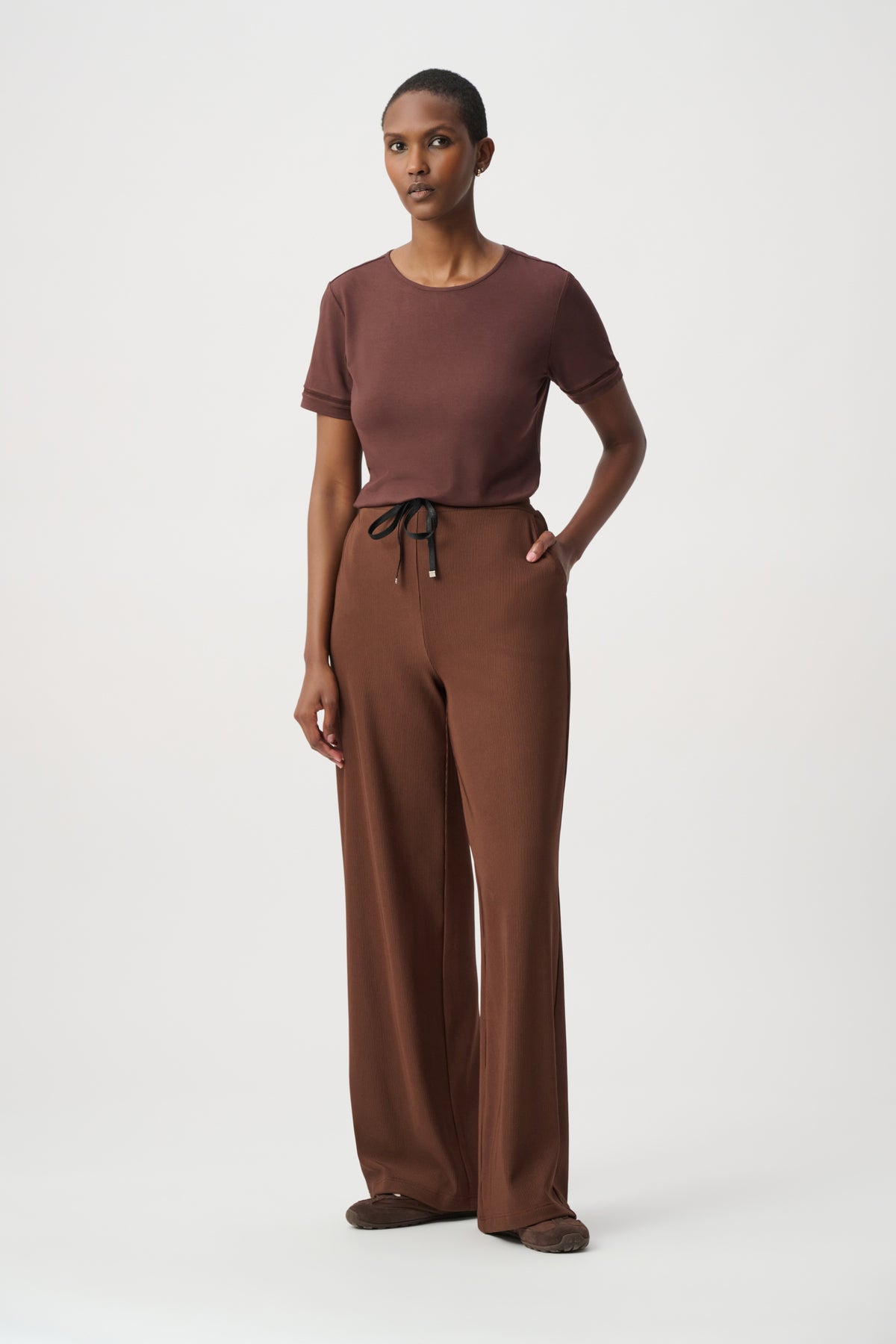 Joseph Ribkoff Mahogany Rib Knit Wide-Leg Pull-On Pants