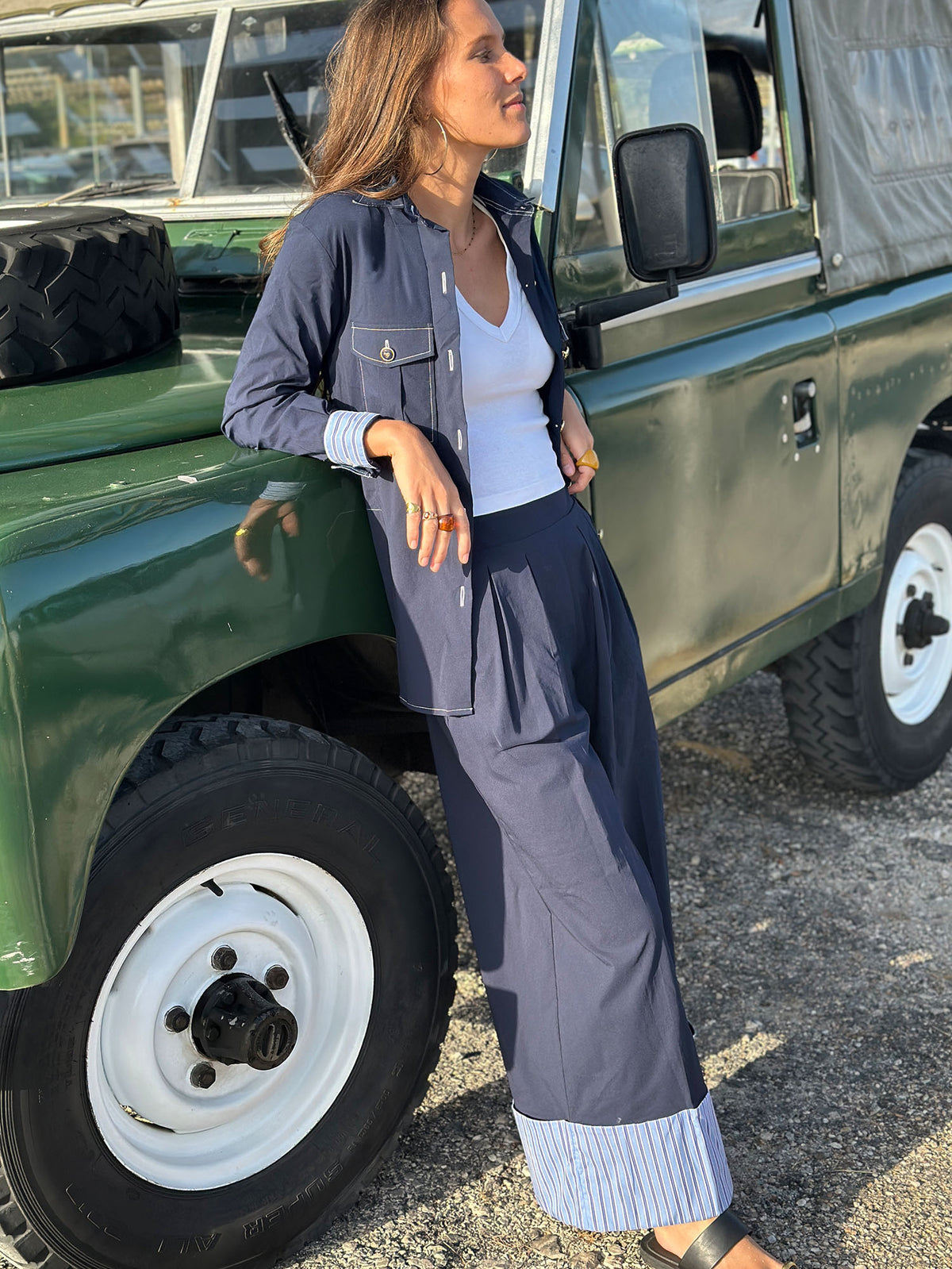 Vilagallo NavyTrousers With Blue Striped Turn-Ups