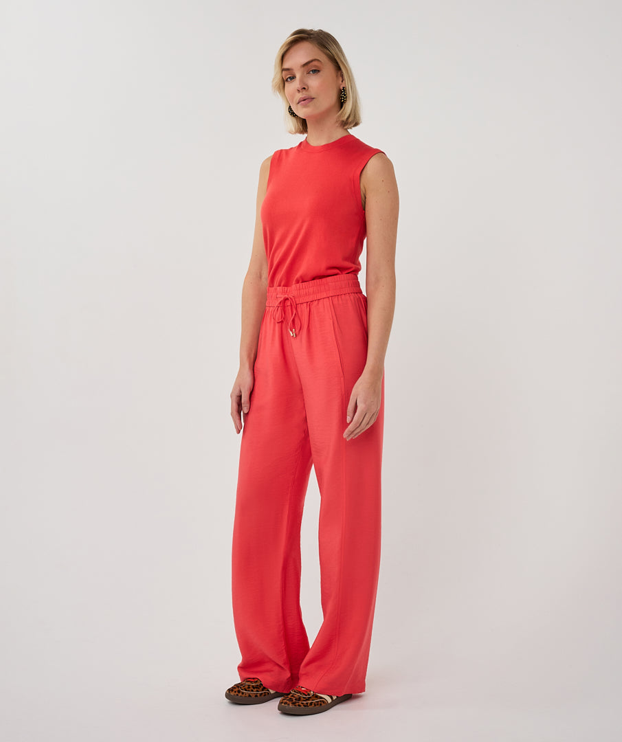 Esqualo Chili Red Trousers