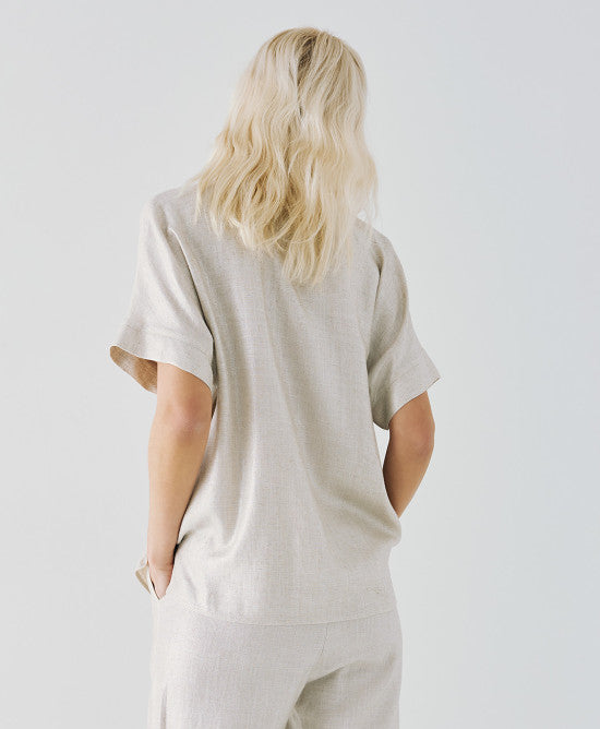 Access Fashion Collar Shirt