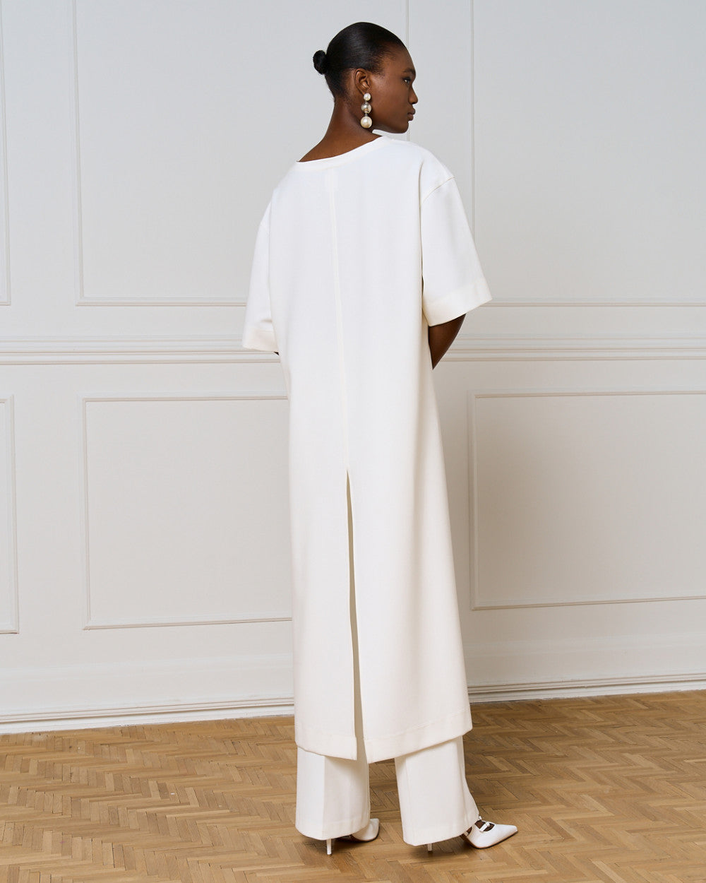 Access Fashion Off White Asymmetrical Blouse