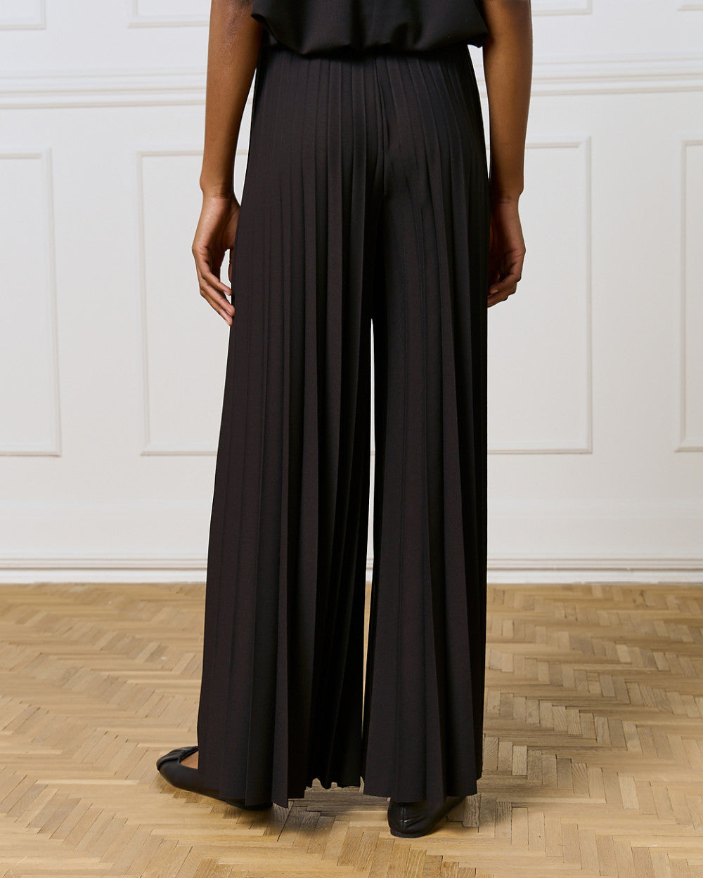 Access Fashion Black Wide Leg Pleated Pants