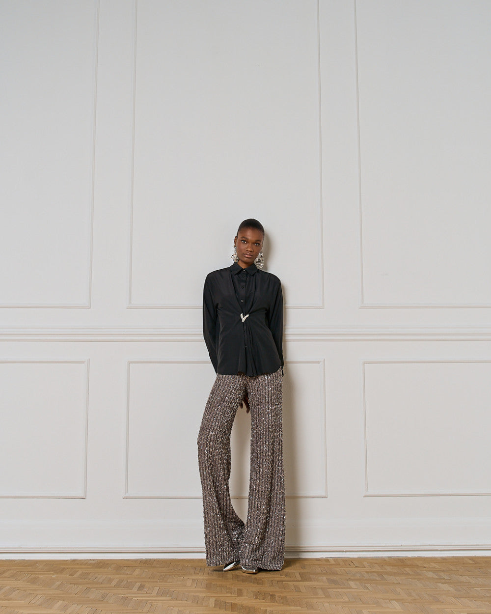 Access Fashion Black Shirt With Brooch