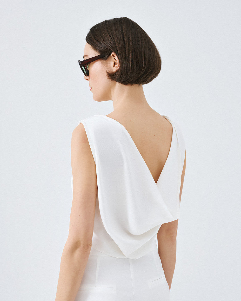 Access Fashion Off White Waistocat