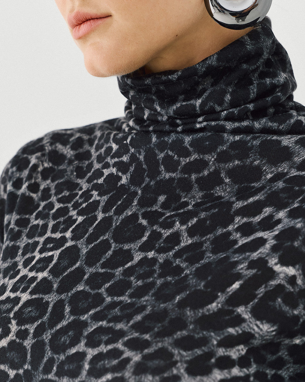 Access Fashion Leopard Print Turtleneck Blouse