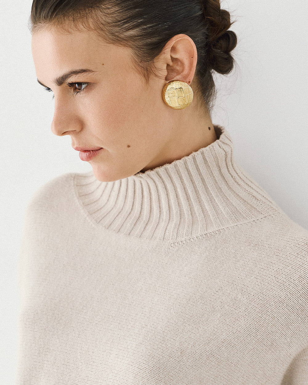 Access Fashion Vanilla High Neck Sweater