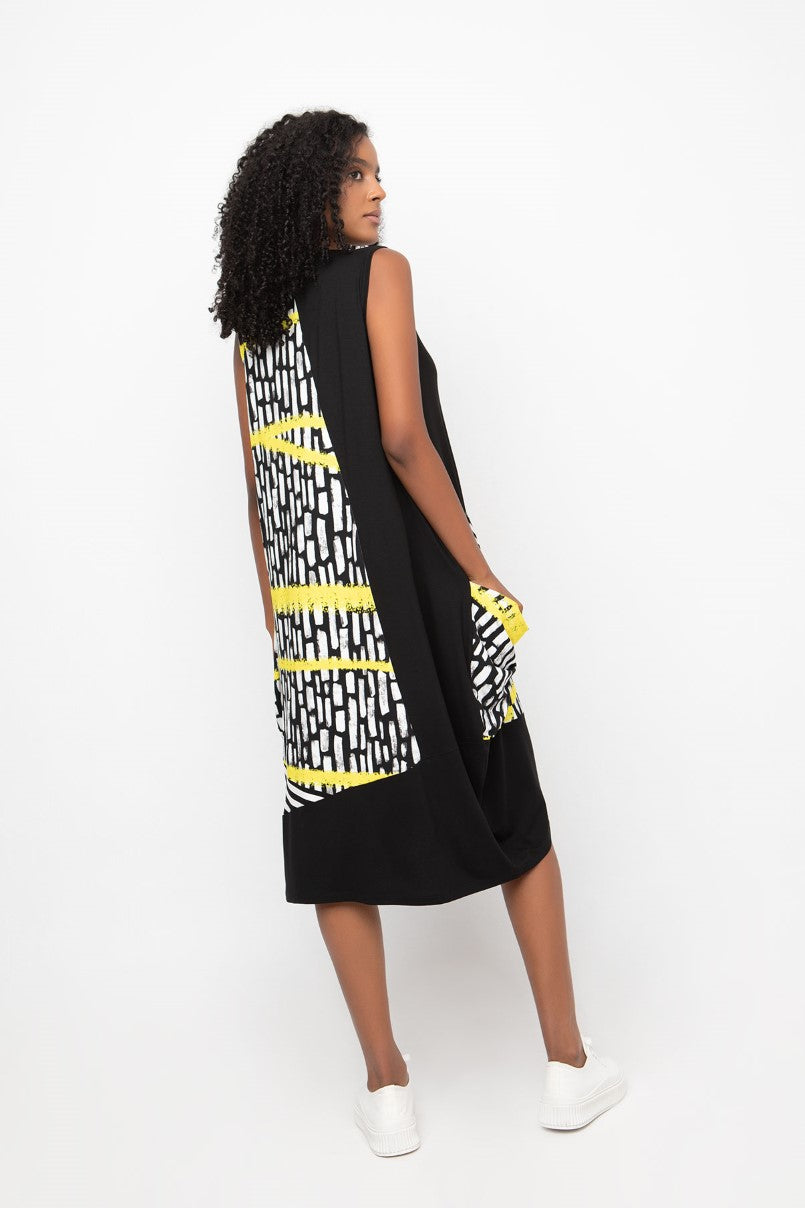 Ozai N Ku Black/Yellow Star Dress