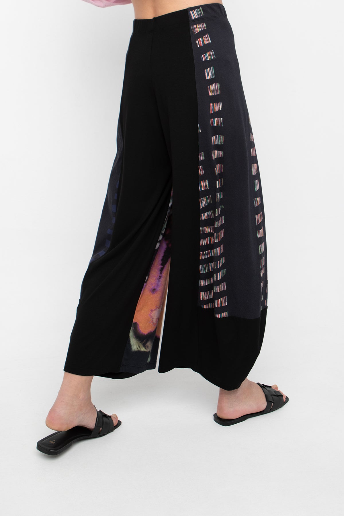 Ozai N Ku Bouquet Pants