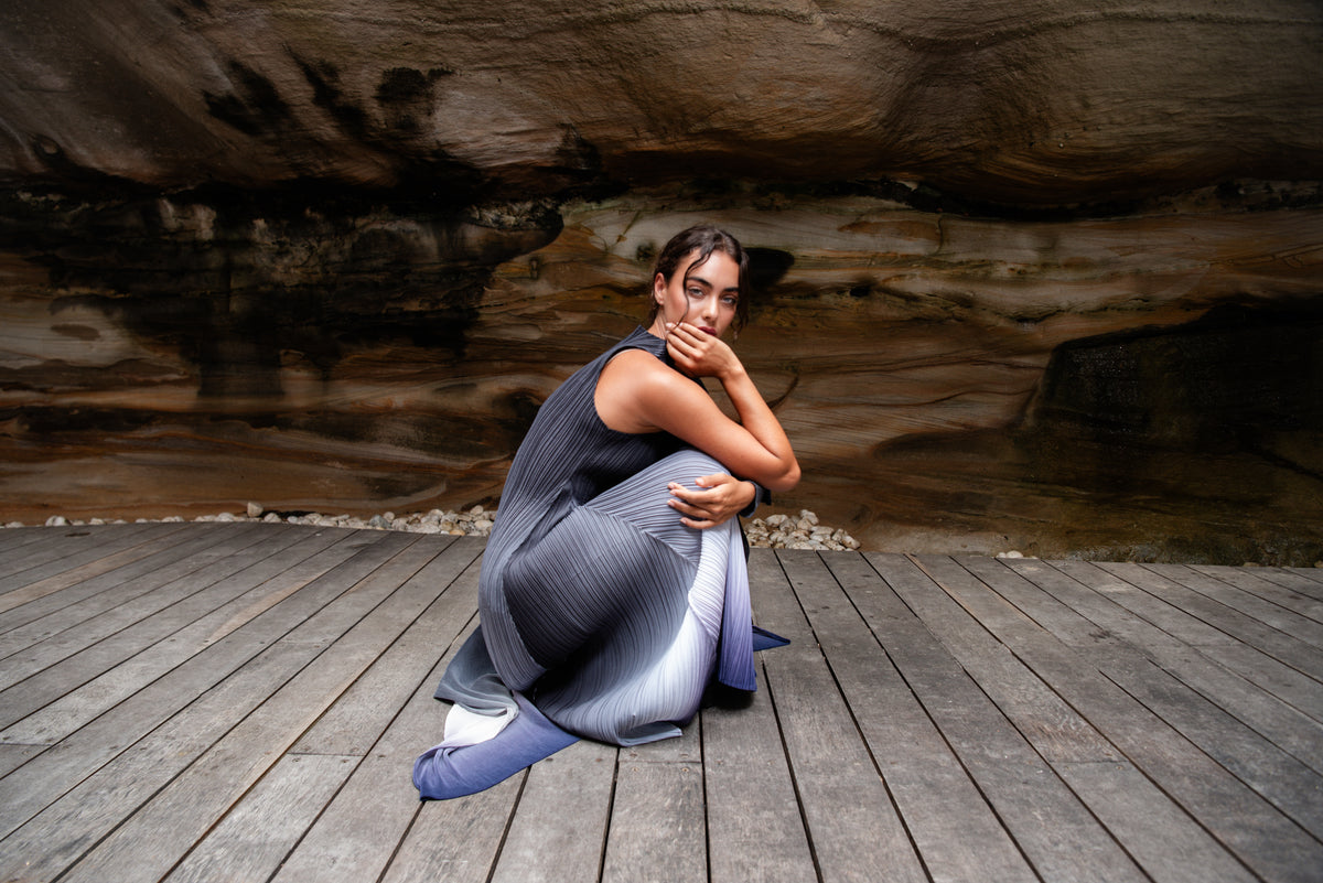 Alquema Jet To Blanc Estrella Dress &amp; Collare Coat