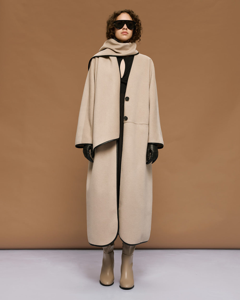 Access Fashion Coat With Scarf