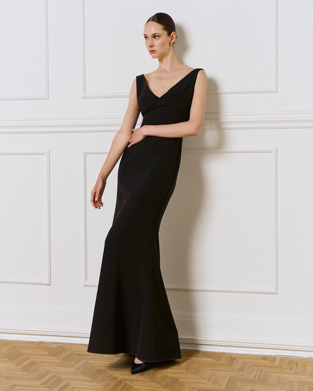 Access Fashion V Neck Maxi Black Dress