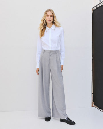 Access Fashion White Shirt With Rhinestone Collar