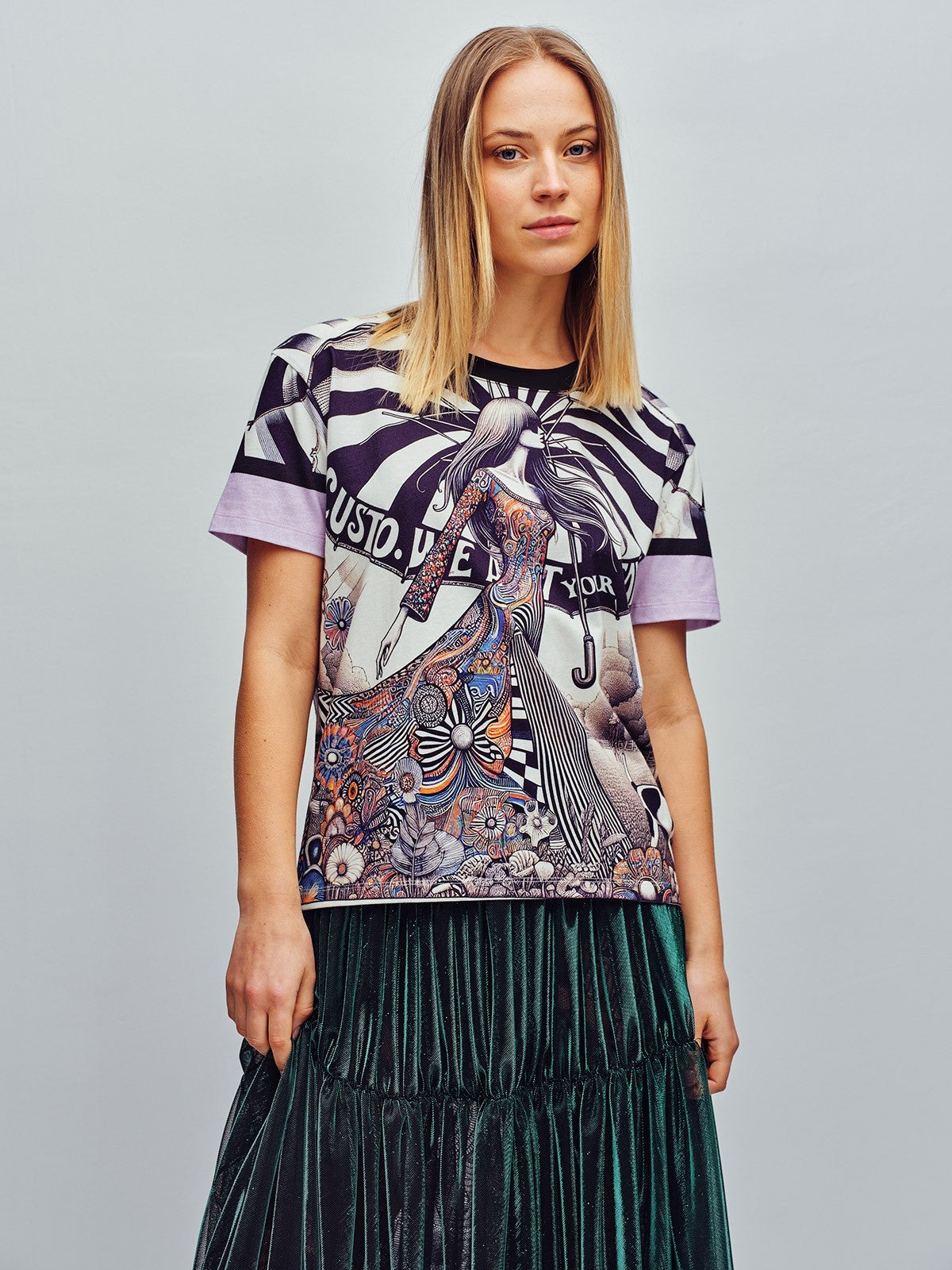 CUSTO Art Your Tan Tshirt