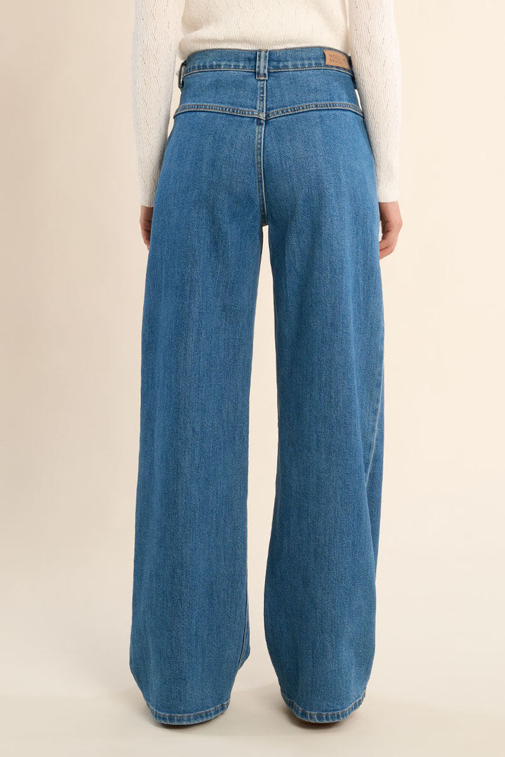 Molly Bracken Blue Jeans