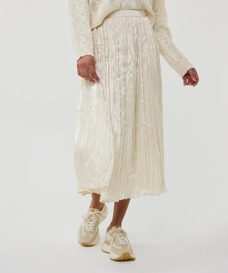 Esqualo Champagne Crinkly Skirt