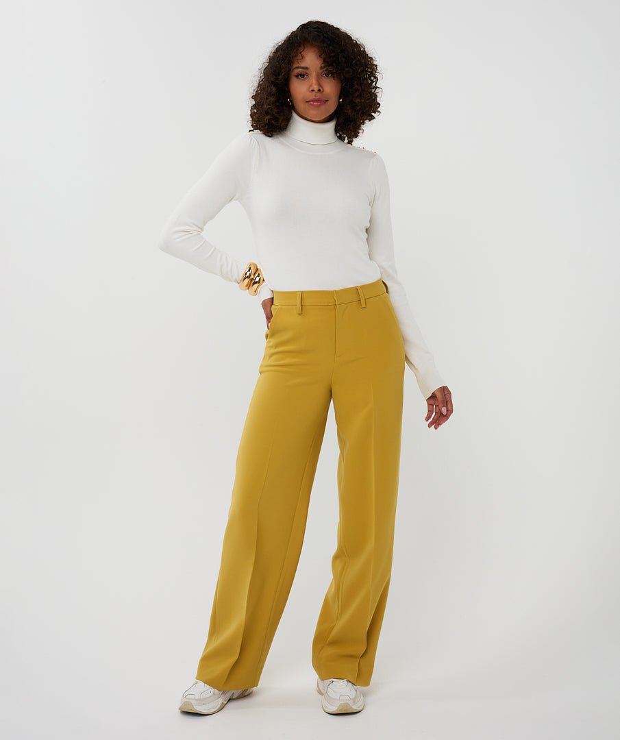 Esqualo Off White Sweater With Button Shoulder Detail